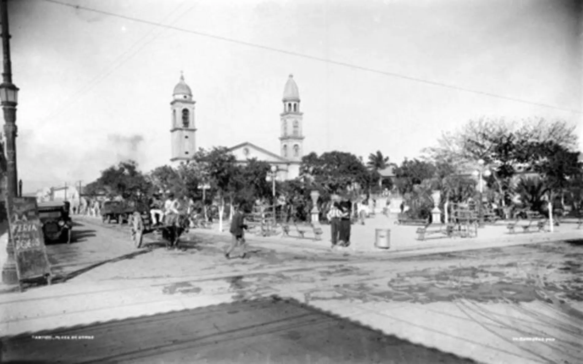 Asi lucía la calle Del Cuartel a principiso de siglo pasado. Archivo de Tampico